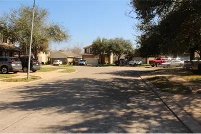 3819 Aurora Mist Lane, Houston, TX 77053 - Photo 36