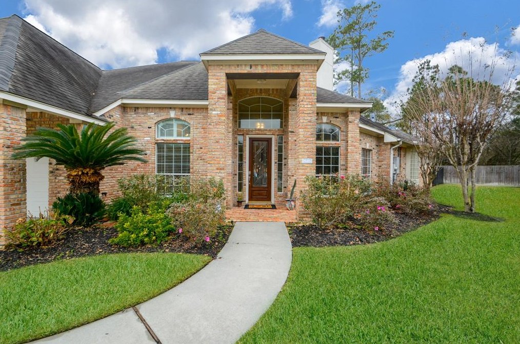 6250 Agassi Ace Ct, Spring, TX 77379-2916