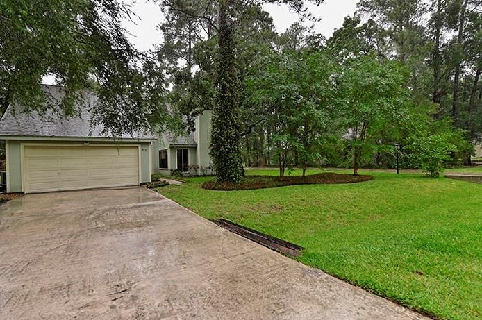 11 Timber Top Dr, Spring TX  77380-0975 exterior