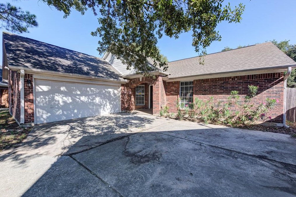 17930 Seven Pines Dr, Spring, TX 77379
