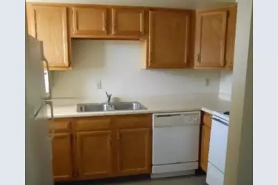 100 N Third Ave, Shelby, OH 44875 - Photo 6