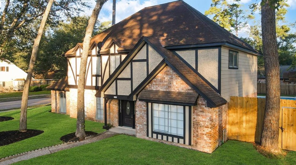 1014 Abana Ln, Houston, TX 77090