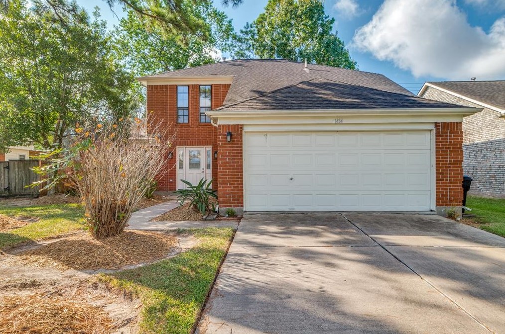 1434 Chestnut Springs Ln, Houston TX  77062-2043 exterior