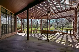 1208 Cowards Creek Dr, Friendswood, TX 77546 - Photo 44