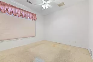 1208 Cowards Creek Dr, Friendswood, TX 77546 - Photo 22