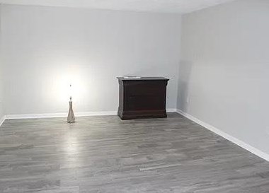 8812 Wilcrest Dr, Houston TX  77099-1844 exterior