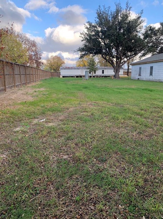 7702 Fairview St, Houston, TX 77041-2114