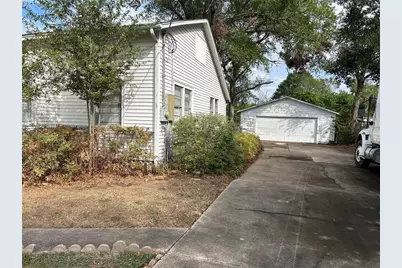 1402 East Avenue, Katy, TX 77493 - Photo 6
