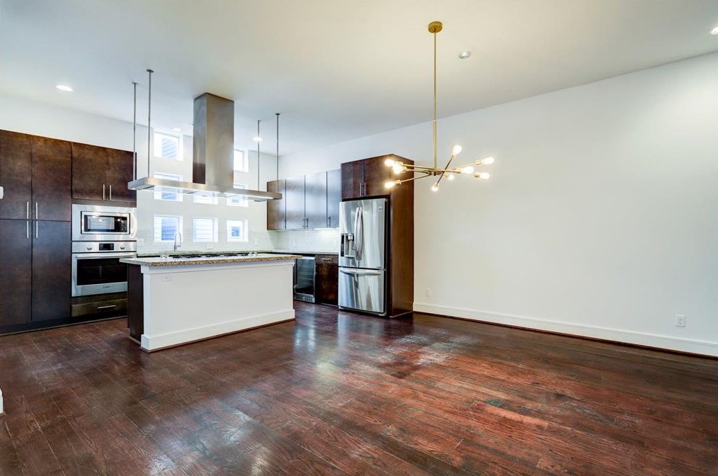 2356 Commerce St, Houston TX  77003-1531 exterior
