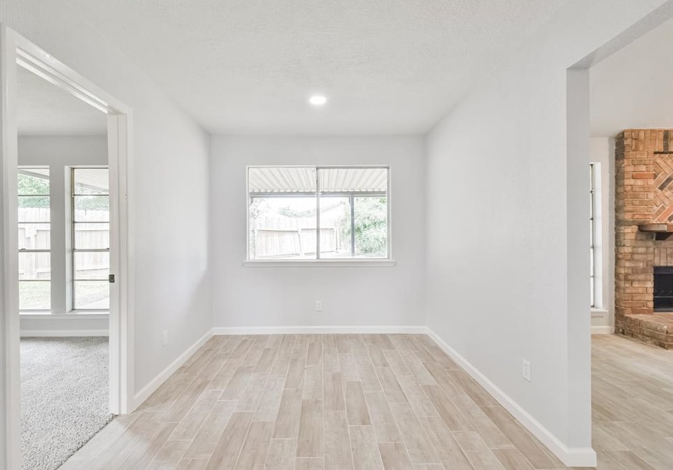 8511 Streamside Dr, Houston TX  77088-4411 exterior
