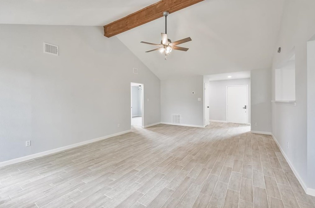 8511 Streamside Dr, Houston TX  77088-4411 exterior