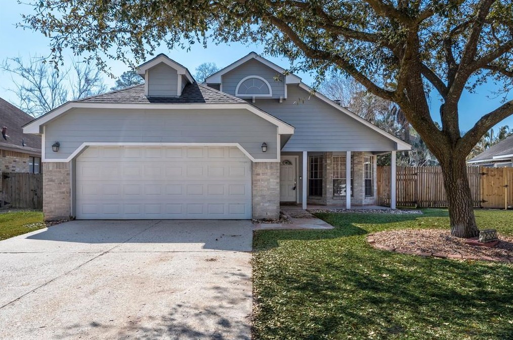 2006 Creston Dr, Spring, TX 77386-2538