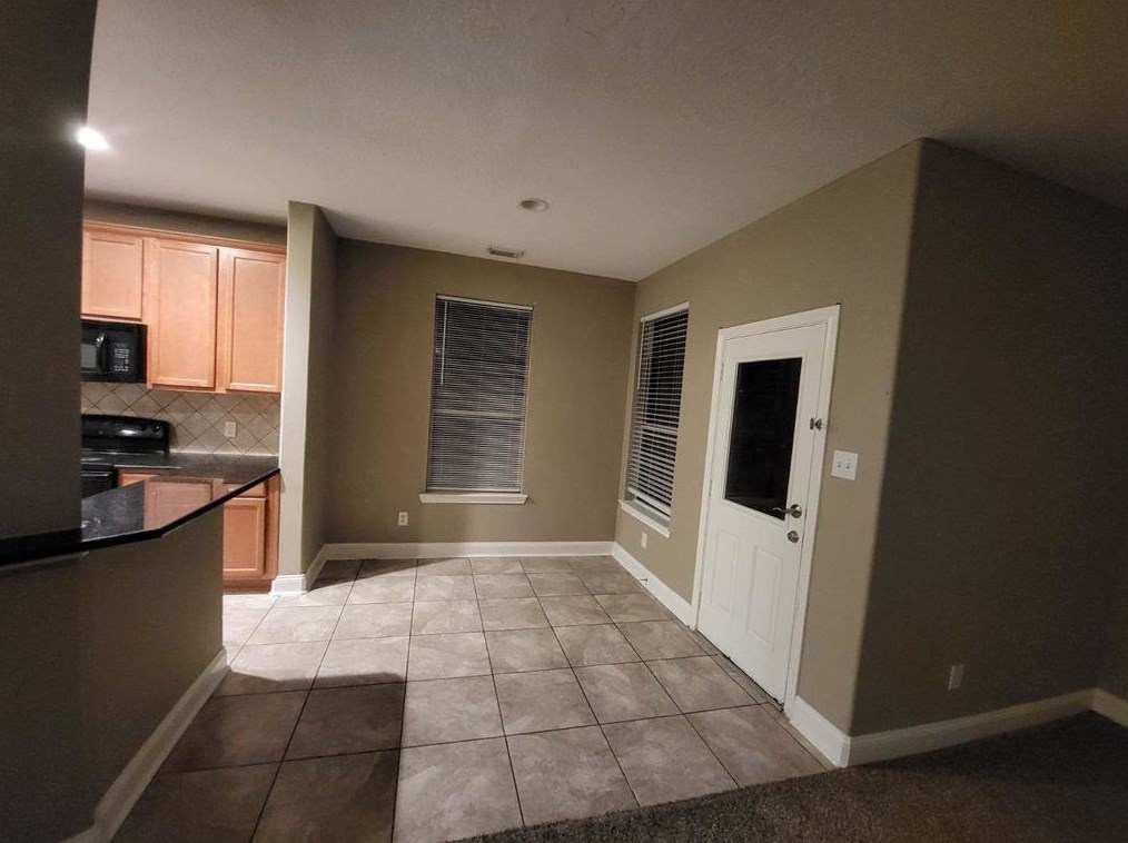 1914 Lenora Dr, Katy TX  77493-2745 exterior