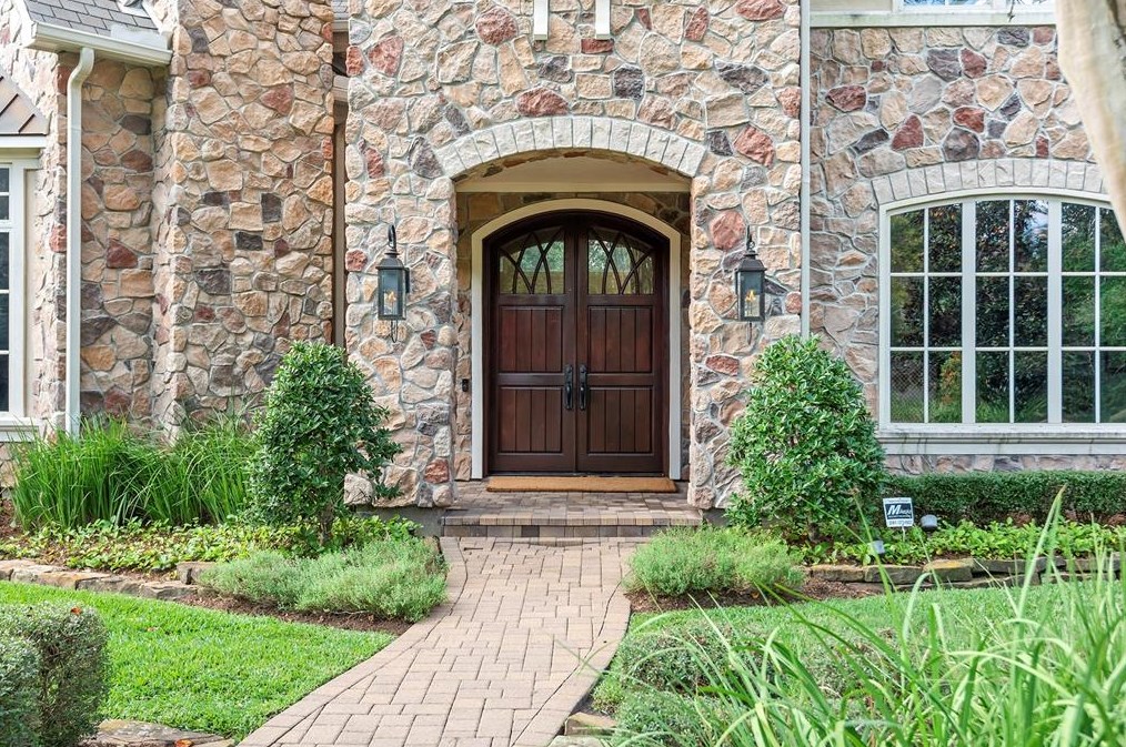 3 Clubview Ct, Spring, TX 77382-2328