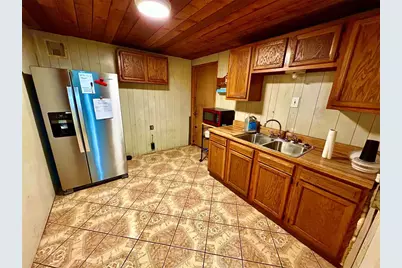 8766 Beauxart Garden Road, Beaumont, TX 77705 - Photo 22