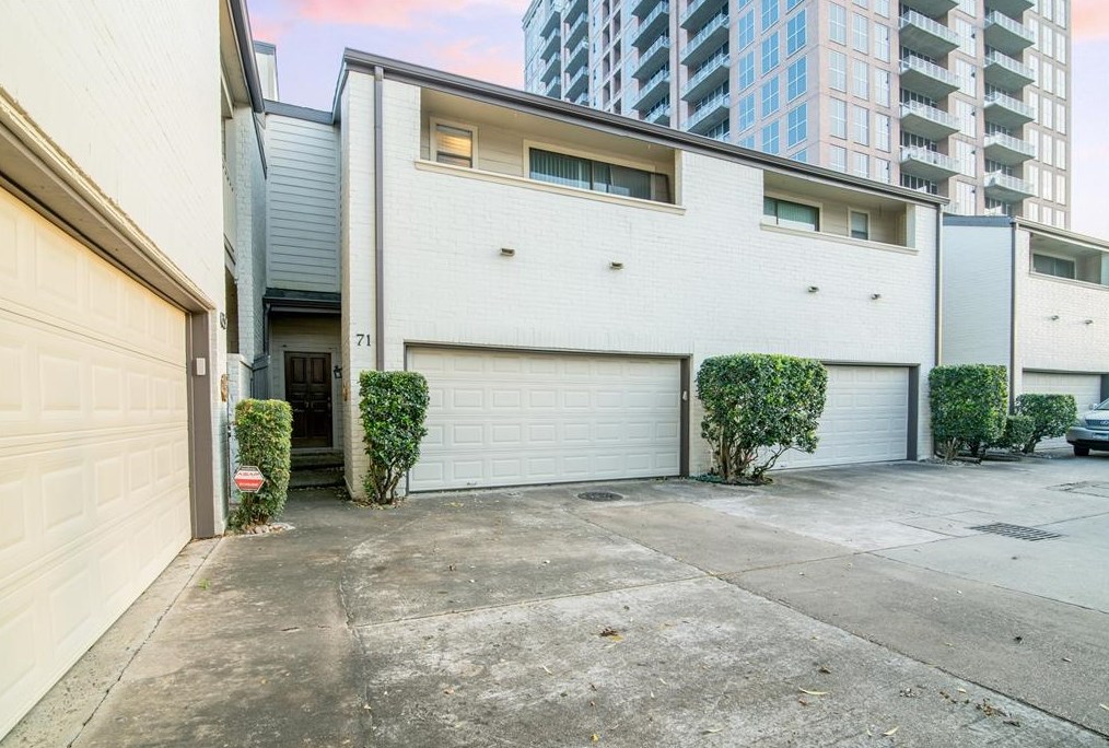 71 Chelsea Blvd, Houston, TX 77006