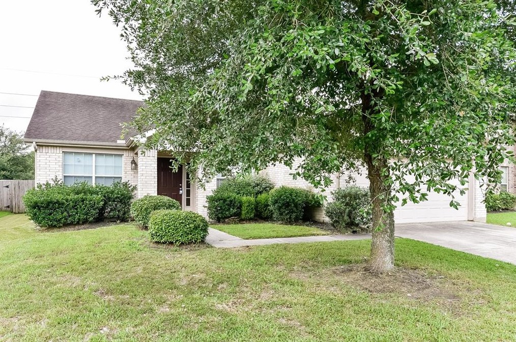 21219 Springbrook Hollow Ct, Spring TX  77379-1942 exterior