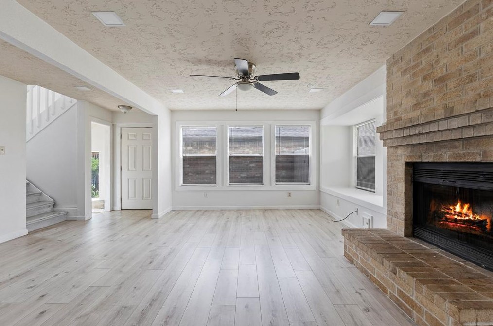 8763 Vinkins Rd, Houston TX  77071-2834 exterior