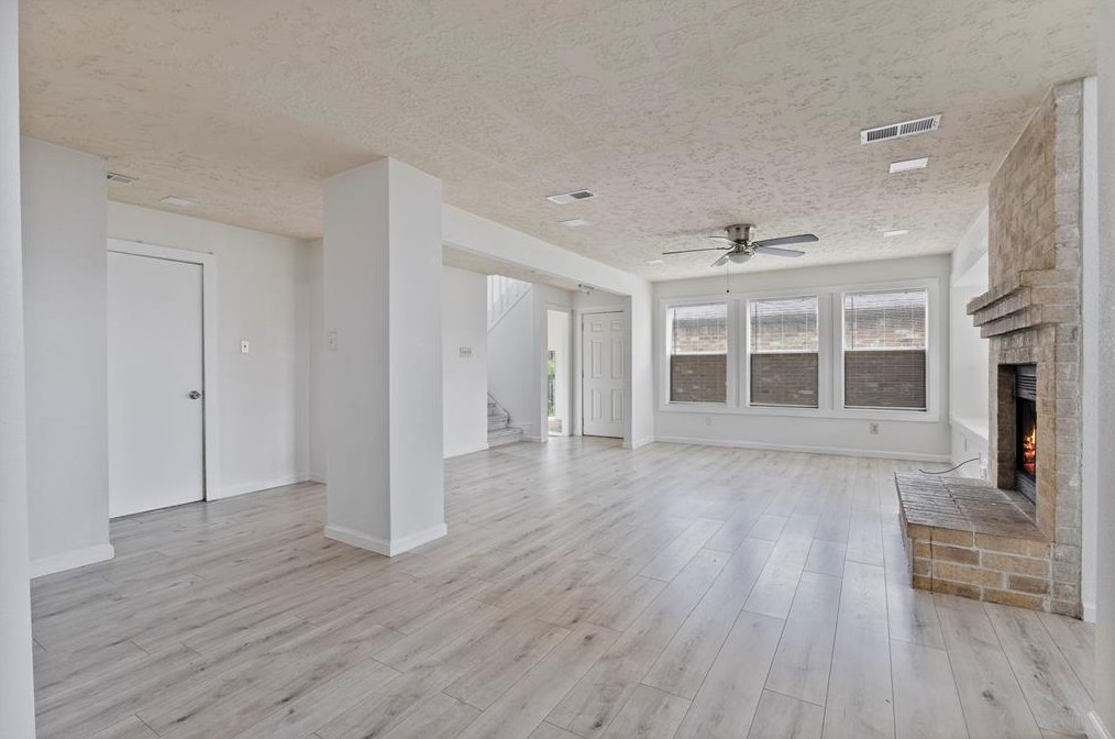 8763 Vinkins Rd, Houston TX  77071-2834 exterior