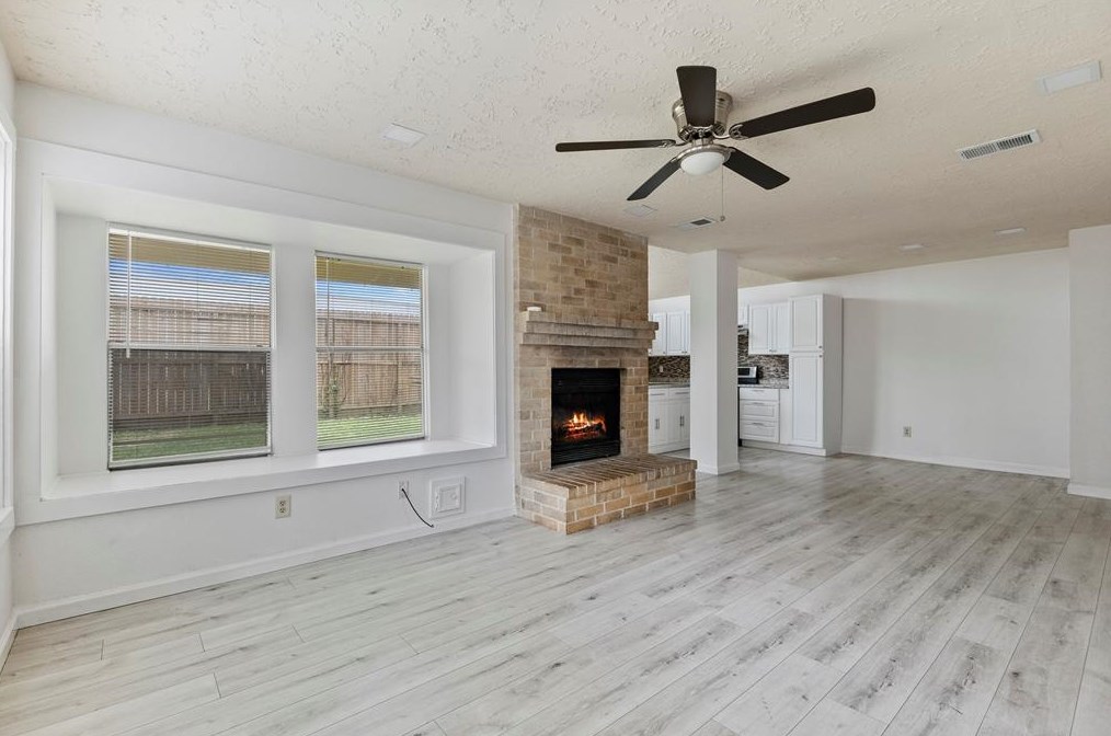 8763 Vinkins Rd, Houston TX  77071-2834 exterior