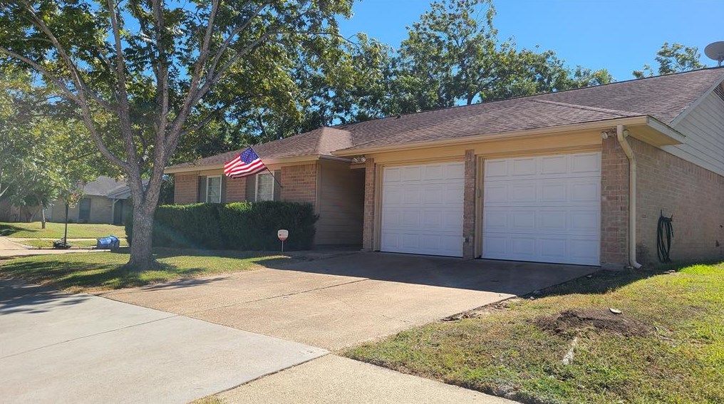 17723 Wolf Hollow Dr, Houston, TX 77084-1046