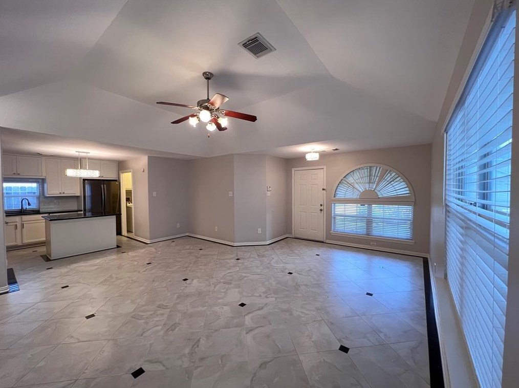 15218 Lucky Star Dr, Houston, TX 77082