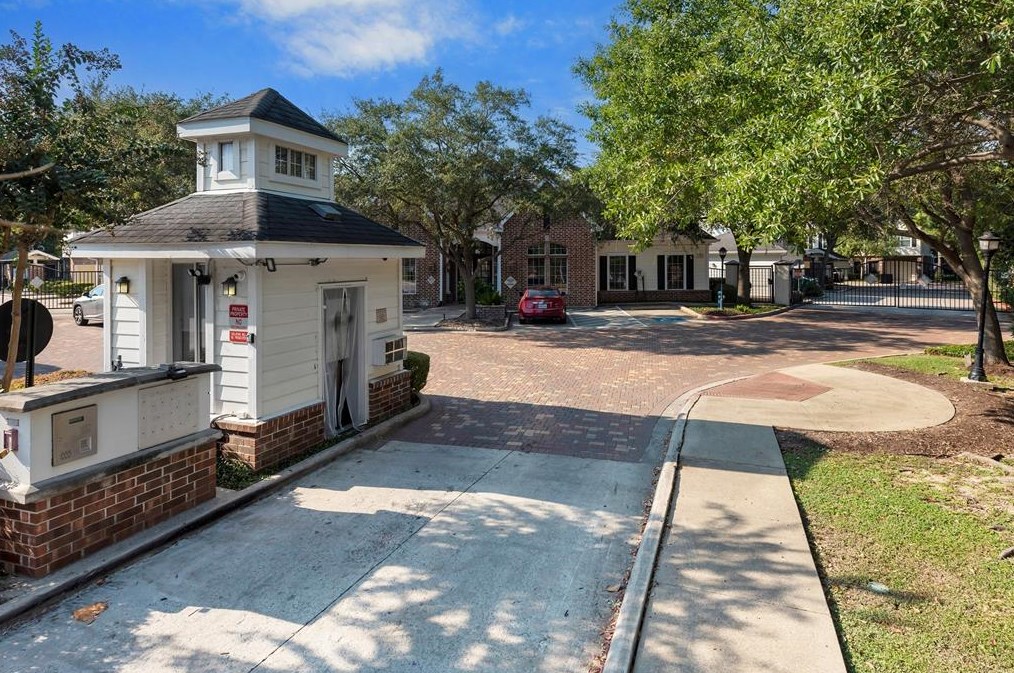 9200 Westheimer Rd Apt 1309, Houston, TX 77063