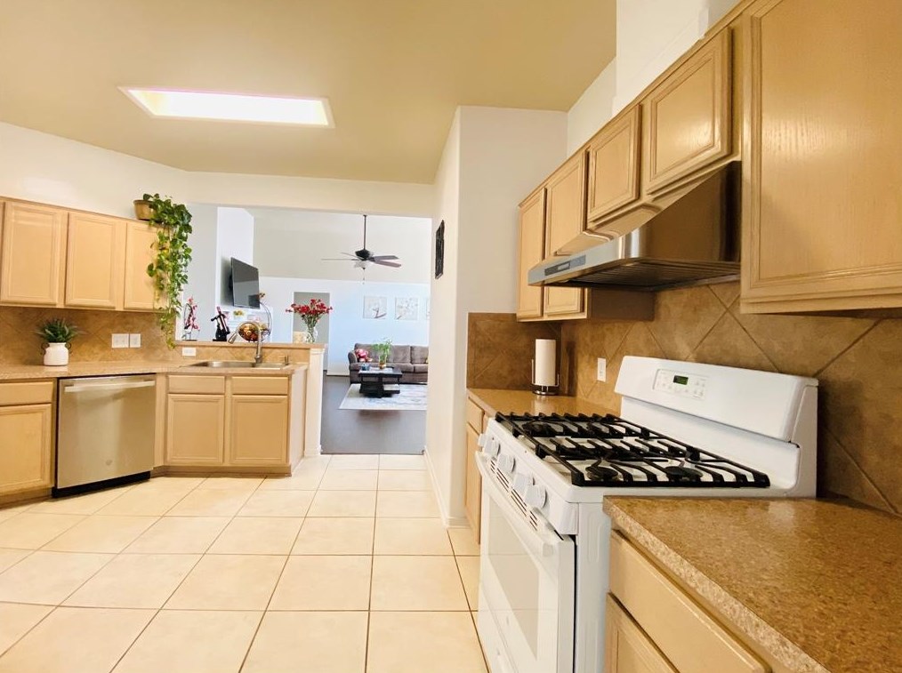 19626 Mackinaw Isle Ct, Cypress, TX 77429