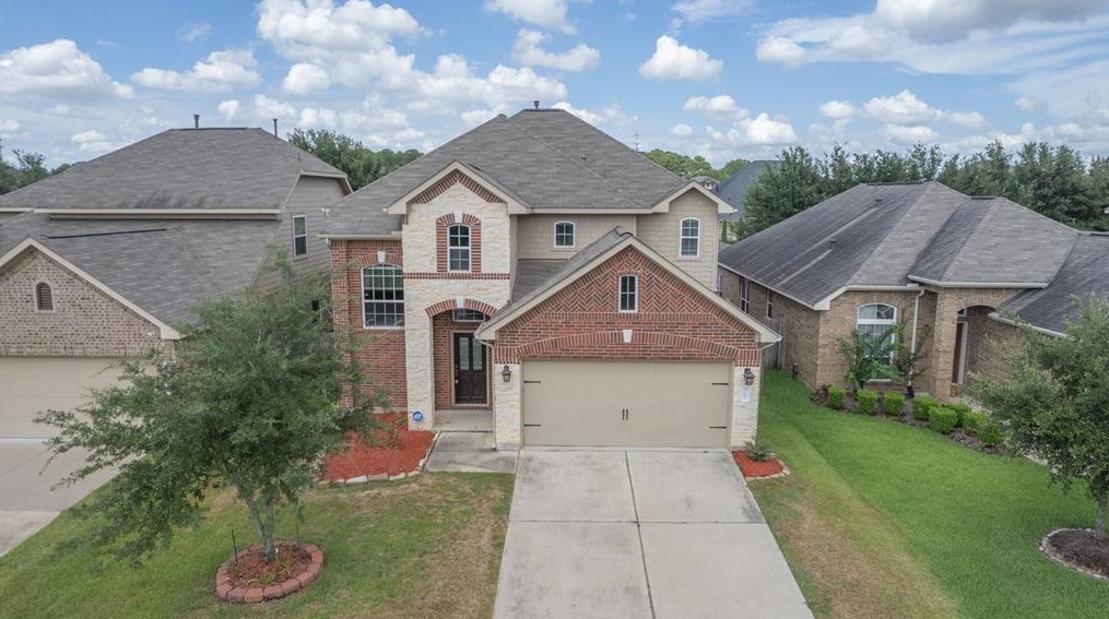 3107 Lake Dr, Katy, TX 77494-7308