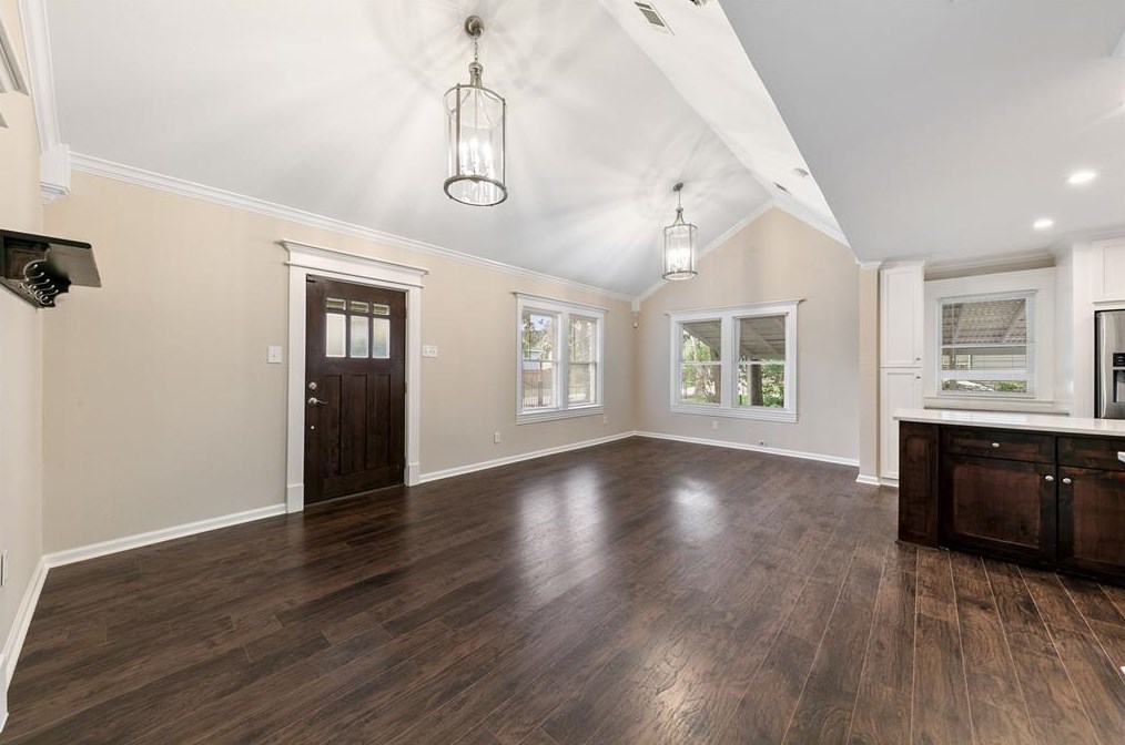 407 27th St, Houston TX  77008-2203 exterior