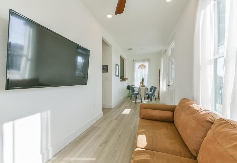 1112 53 St, Galveston TX 77551-4524 exterior