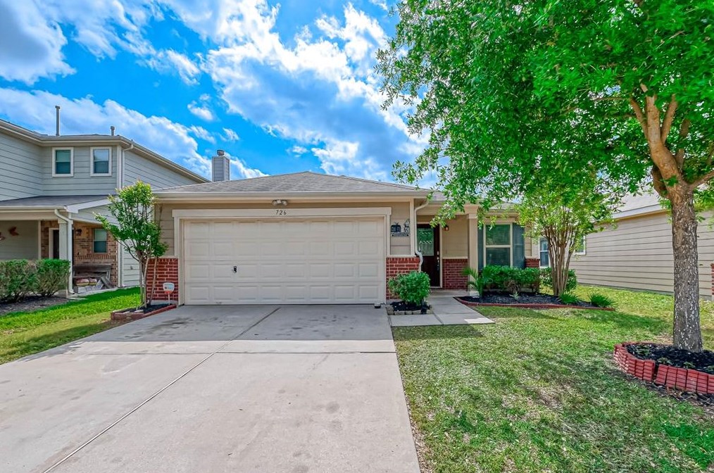726 Sweet Flower Dr, Houston, TX 77073