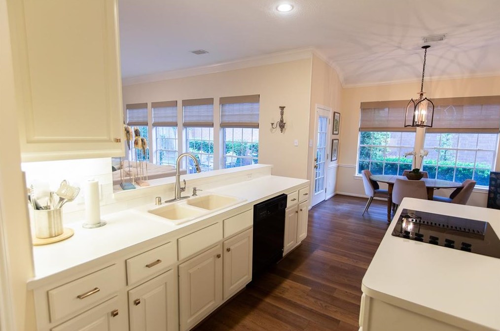 1327 Mission Chase Dr, Houston, TX 77077-1530