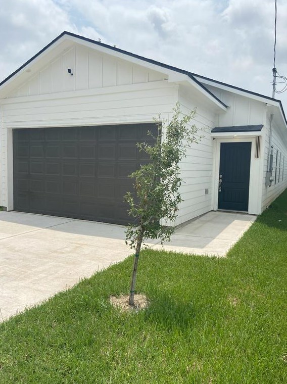 4512 Mallow St, Houston, TX 77051