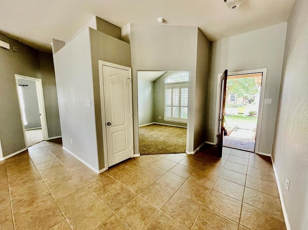 1916 Oak Top Dr, Pearland, TX 77581