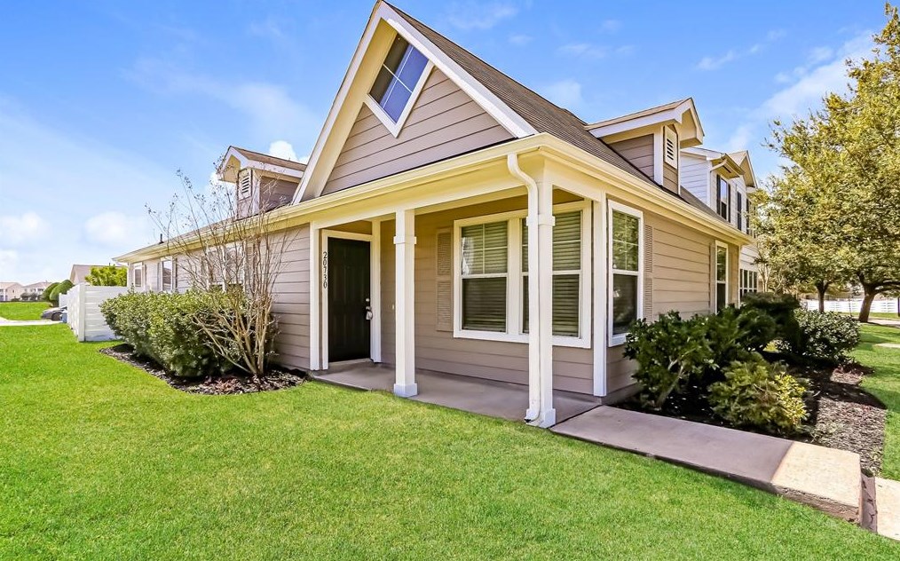 20730 Settlers Lake Cir N, Katy, TX 77449
