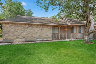 23526 Tree House Ln, Spring, TX 77373 - Photo 2