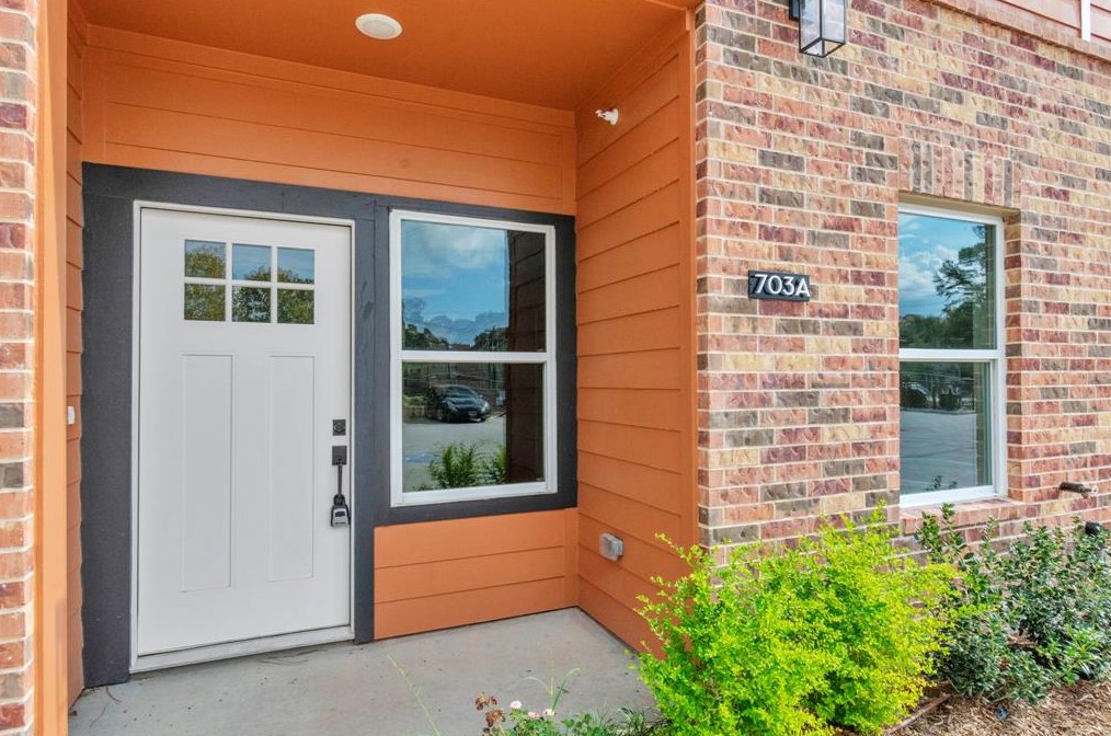 5262 Ella Blvd #703a, Houston, TX 77018