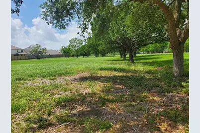1402 Coryell Street, League City, TX 77573 - Photo 6