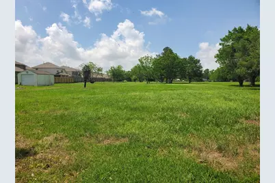 1402 Coryell Street, League City, TX 77573 - Photo 2