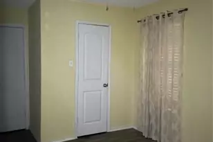 2750 Holly Hall St, Houston, TX 77054 - Photo 2