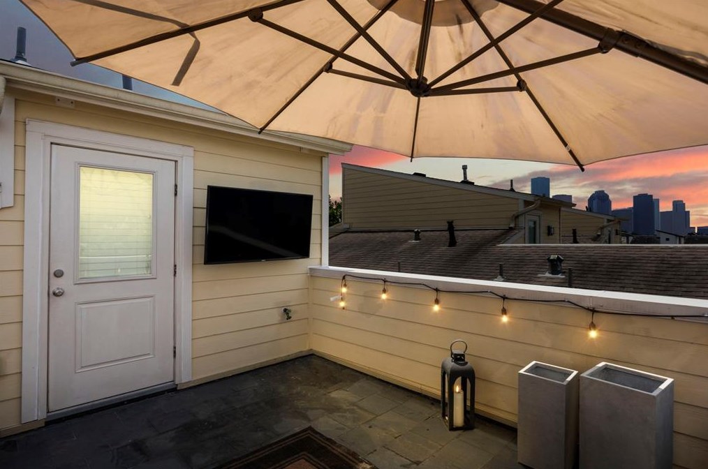 1625 Shearn St, Houston, TX 77007