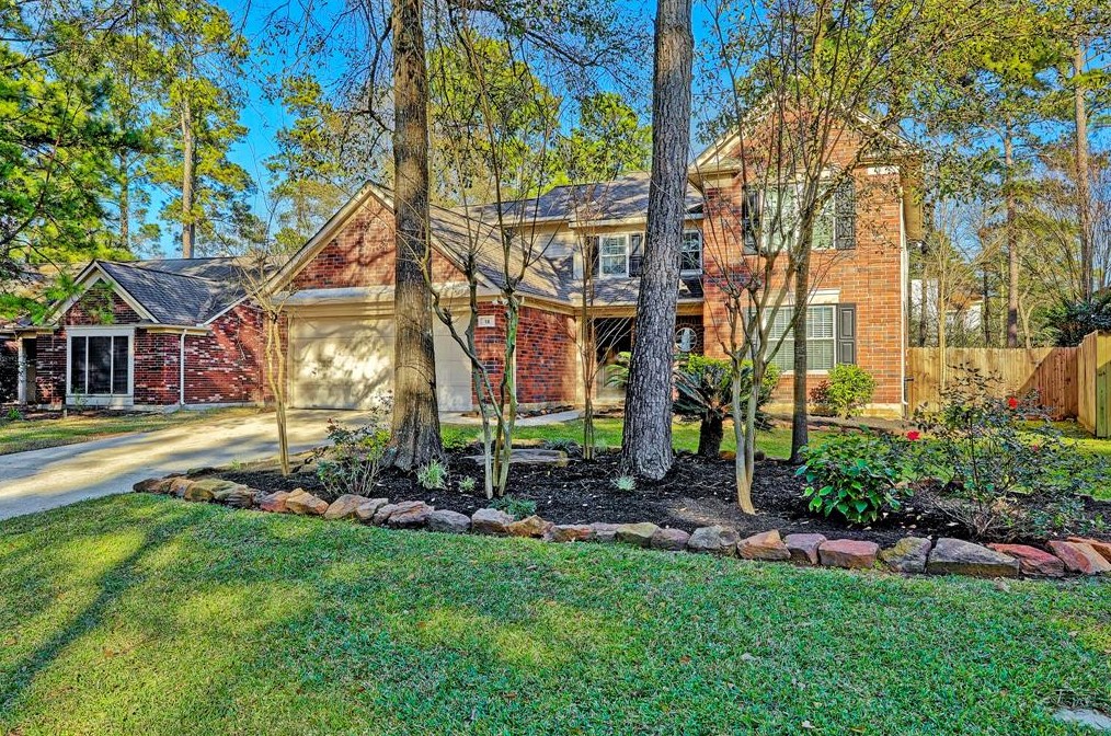 18 Lush Meadow Pl, Spring, TX 77381-6012