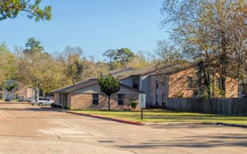 1907 Winfree St, Baytown TX  77535 exterior