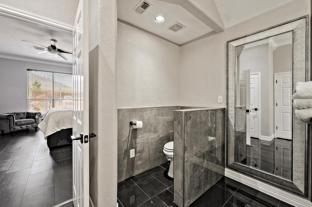 11027 Heron Vlg Dr, Houston TX  77064-4387 exterior