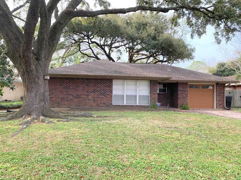 4505 Sanford Rd, Houston, TX 77035