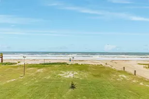 998 Austin Dr, Gilchrist, TX 77617 - Photo 40