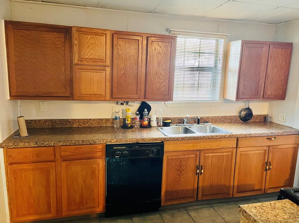 1310 Truxillo St, Houston TX  77004-3956 exterior