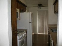 4814 Willow St, Taylor Lake Village, TX 77586