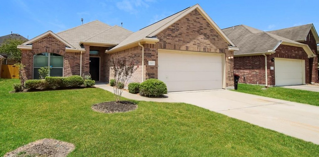 21503 Rose Mill Dr, Humble, TX 77339